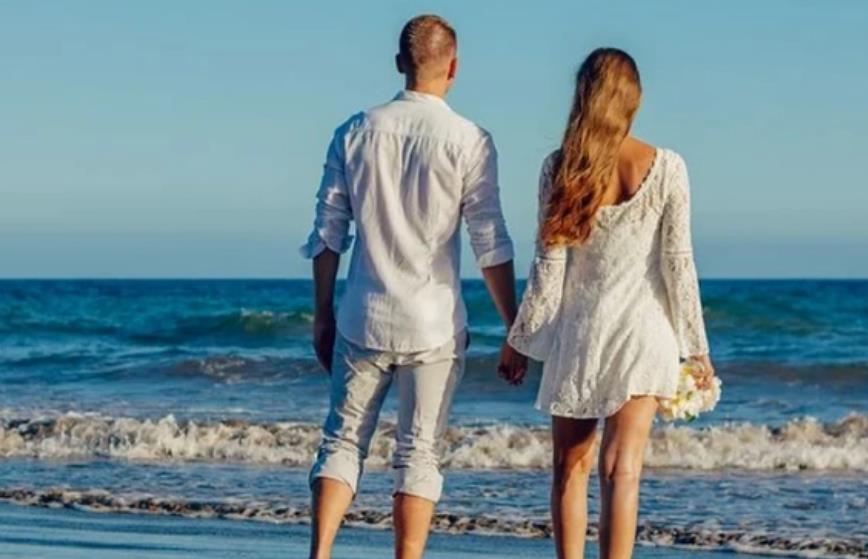 三等夫妻各自管钱,二等夫妻一起管钱,一等夫妻………